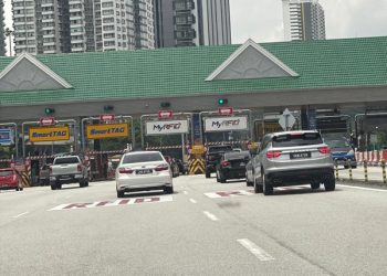 Gerbang Tol Duta Kuala Lumpur. 