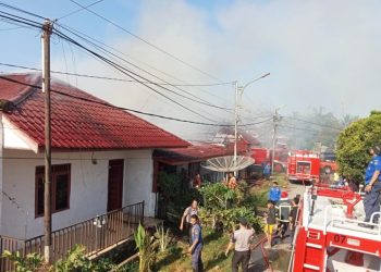 Kebakaran rumah di Kelurahan Sigulang-gulang Kecamatan Siantar Utara Kota Pematangsiantar. 