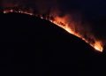 Perbukitan hutan di Silahisabungan, Kabupaten Dairi terbakar. 